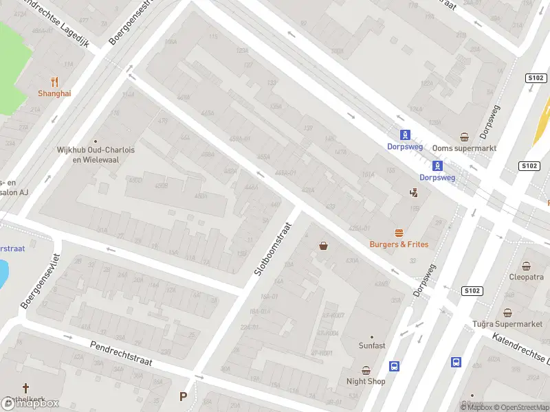 Ambulance met grote spoed naar de Katendrechtse Lagedijk in Rotterdam