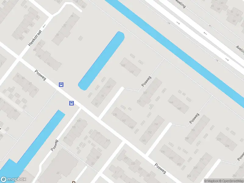 Ambulance met grote spoed naar de Posweg in Hoogvliet Rotterdam