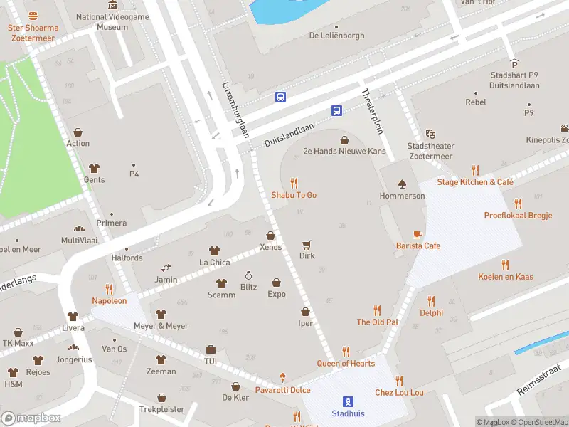 Ambulance met gepaste spoed naar de Theaterplein in Zoetermeer