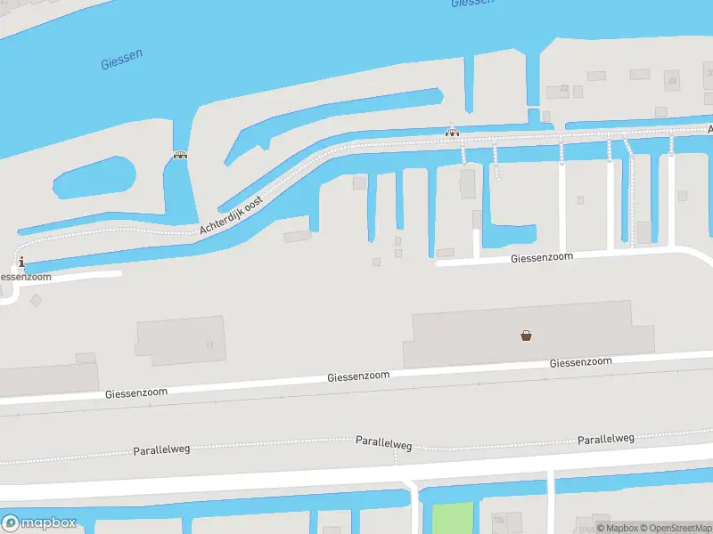 Brandweer met gepaste spoed naar de Rivierdijk in Hardinxveld-Giessendam