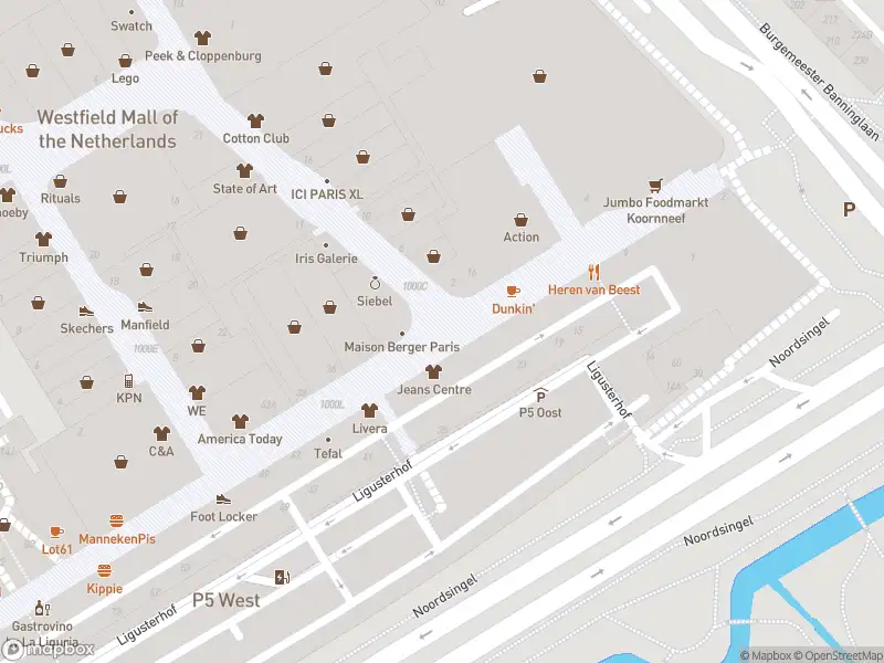 Ambulance met grote spoed naar de Liguster in Leidschendam