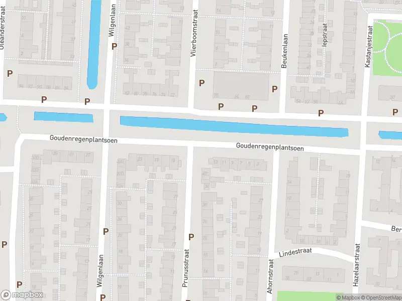 Ambulance met gepaste spoed naar de Cederstraat in Alphen aan den Rijn