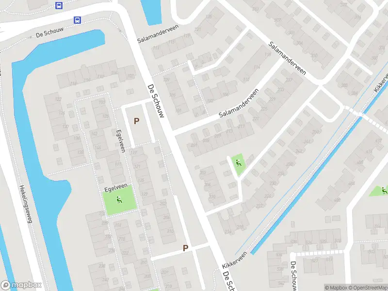 Ambulance met grote spoed naar de Salamanderveen in Spijkenisse