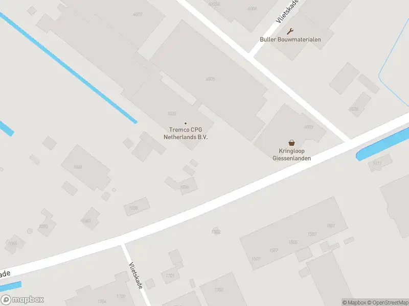 Brandweer met grote spoed naar de Vlietskade in Arkel vanwege stankoverlast