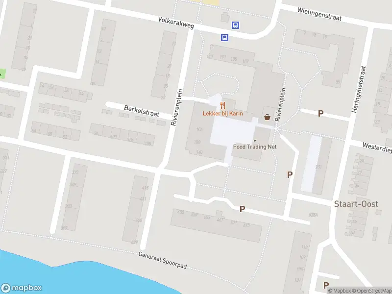 Ambulance met grote spoed naar de Rivierenplein in Dordrecht