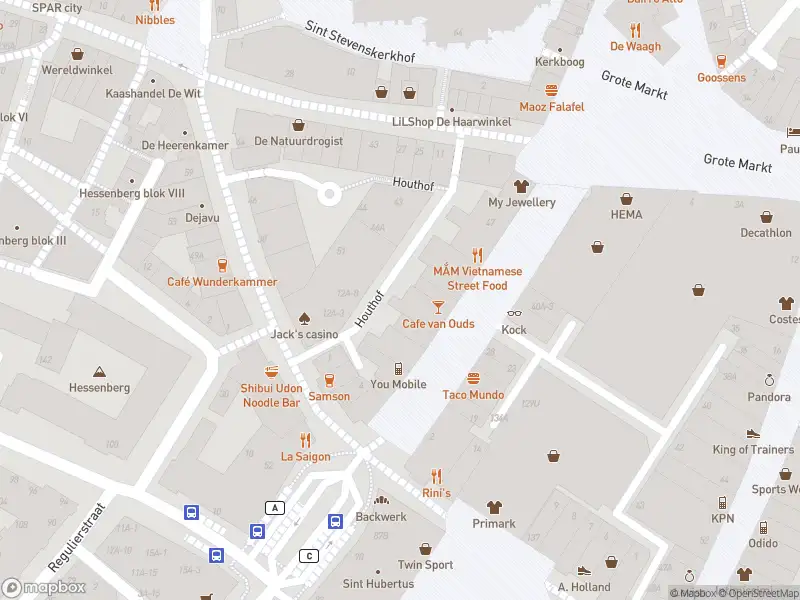 Brandweer met gepaste spoed naar de Houthof in Nijmegen