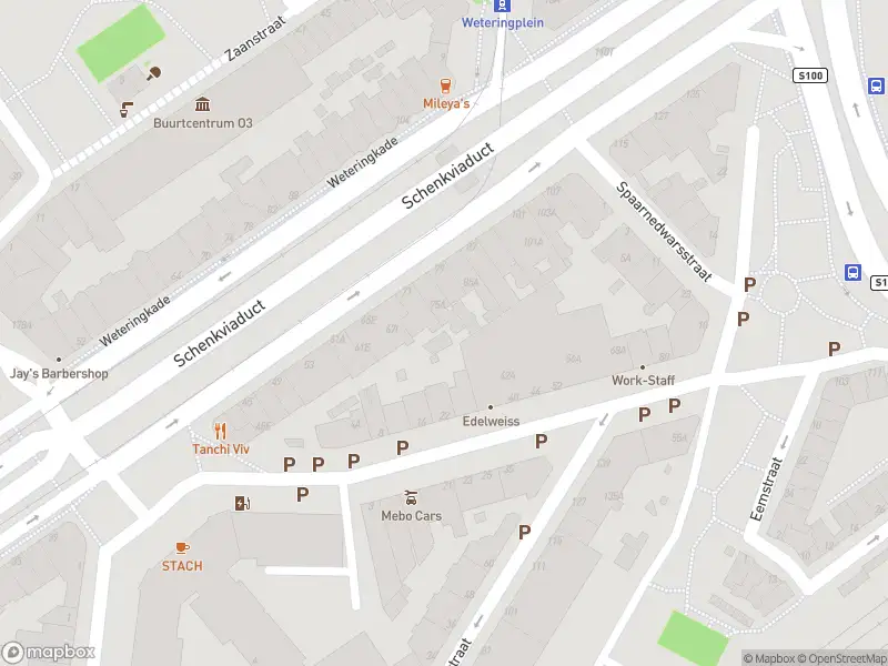 Ambulance met gepaste spoed naar de Grebbestraat in 's-Gravenhage