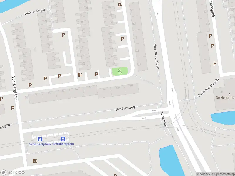 Ambulance met gepaste spoed naar de Royaardsplein in Schiedam