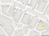 Ambulance met gepaste spoed naar de Wijdenesserstraat in Amsterdam