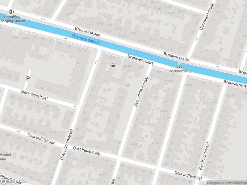 Brandweer met grote spoed naar de Oost Indiëstraat in Haarlem vanwege afhijsen patient