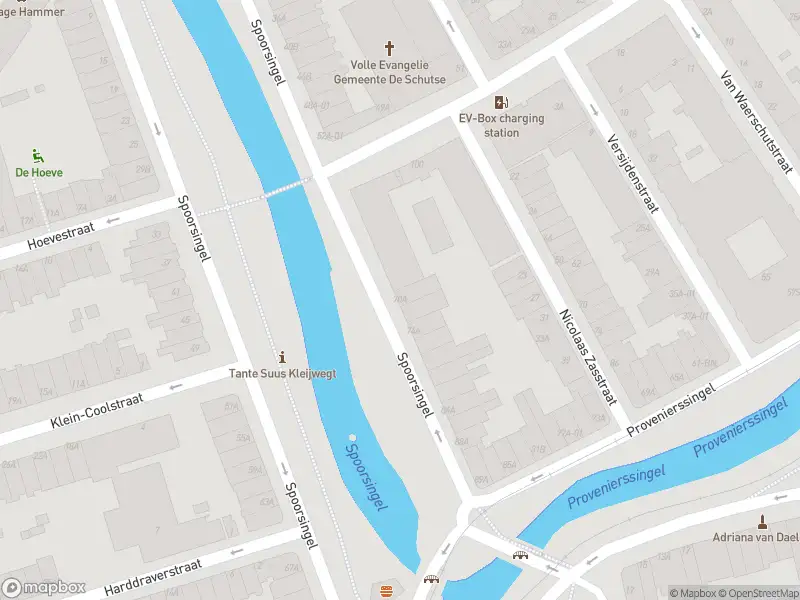 Ambulance met grote spoed naar de Spoorsingel in Rotterdam