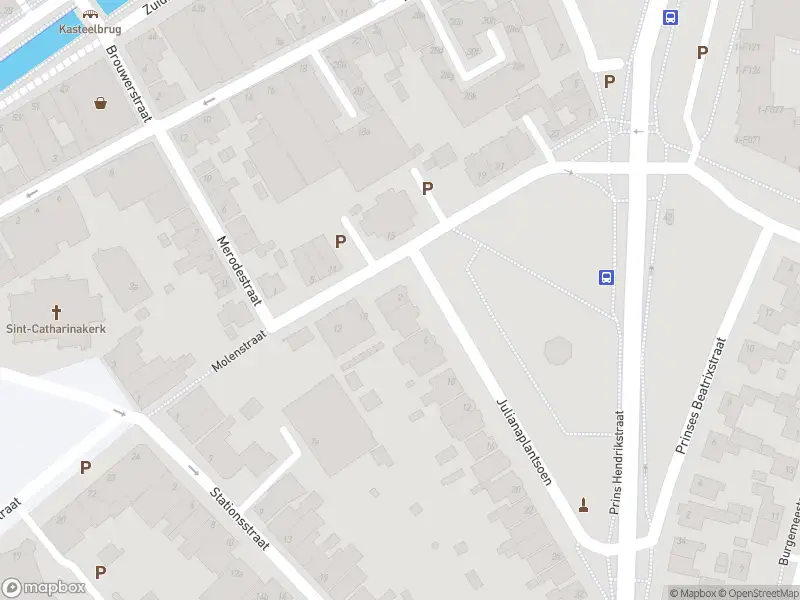 Brandweer met grote spoed naar de Julianaplantsoen in Zevenbergen vanwege voertuigbrand