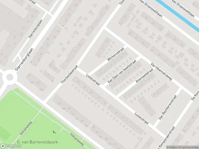 Ambulance met grote spoed naar de Wichersstraat in Wassenaar