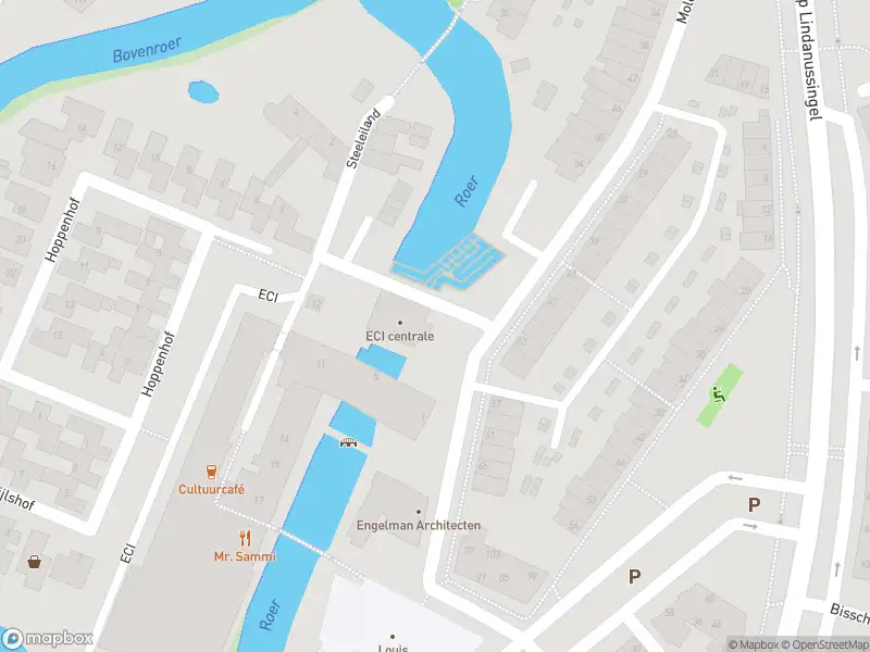 Brandweer met gepaste spoed naar de Maashaven in Roermond vanwege een liftopsluiting