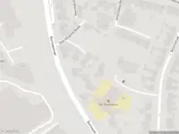 Politie naar de Hazenweg in Hengelo vanwege steekincident