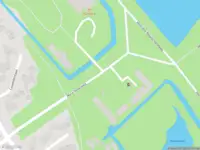 Brandweer met grote spoed naar de Marie Heinenweg in 's-Gravenhage vanwege personen te water