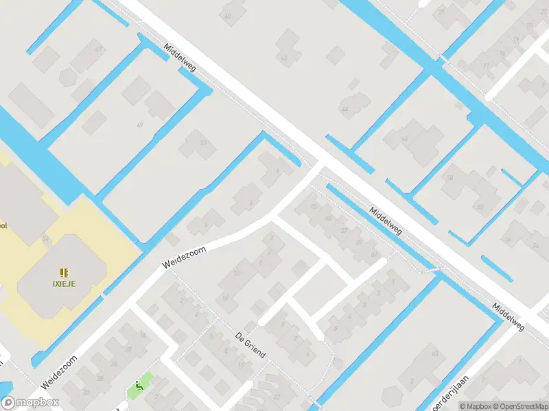 Brandweer met grote spoed naar de Weidezoom in Moordrecht vanwege afhijsen patient