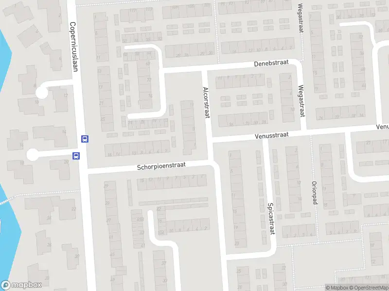 Ambulance met grote spoed naar de Alcorstraat in Spijkenisse