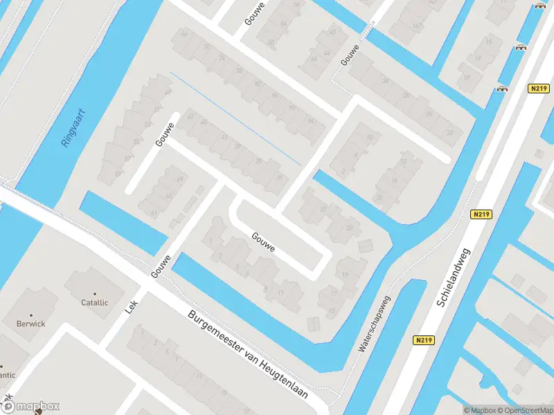 Ambulance met gepaste spoed naar de Gouwe in Nieuwerkerk aan den IJssel