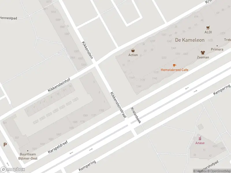 Brandweer met gepaste spoed naar de Kikkensteinstraat in Amsterdam