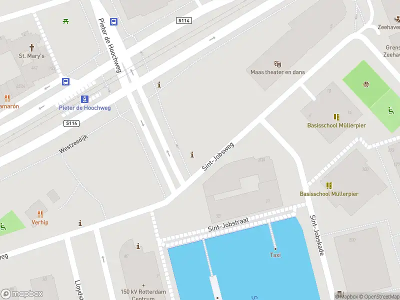 Ambulance met gepaste spoed naar de Sint-Jobsweg in Rotterdam