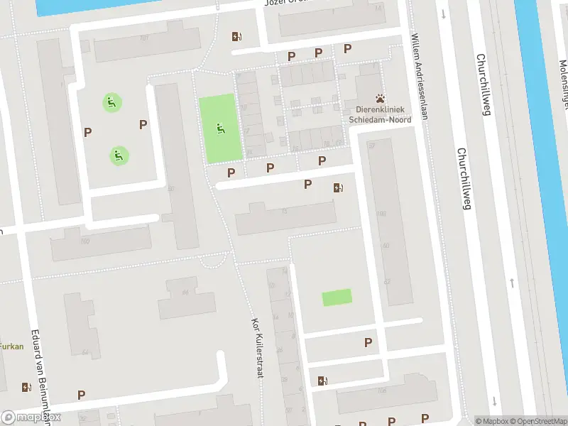 Ambulance met grote spoed naar de Albert van Raalteplein in Schiedam