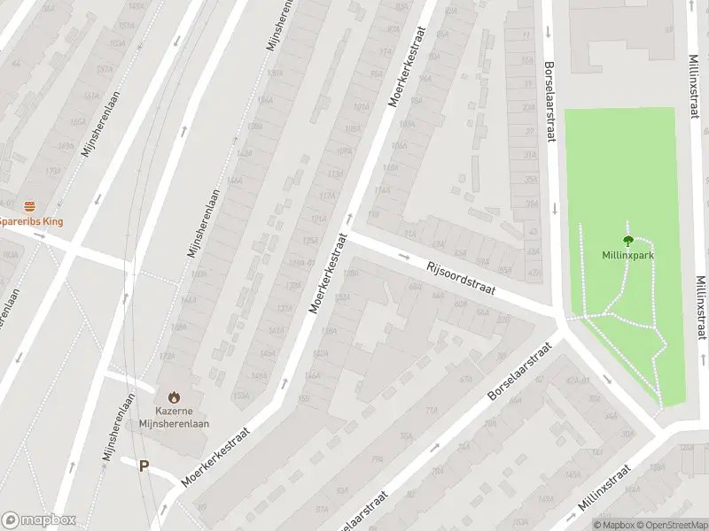 Ambulance met grote spoed naar de Moerkerkestraat in Rotterdam