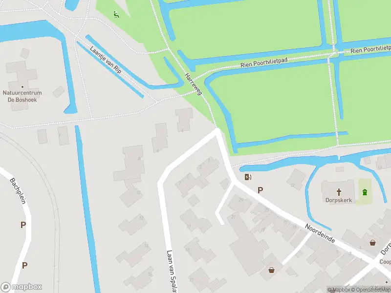 Ambulance met gepaste spoed naar de Laan van Spaland in Schiedam