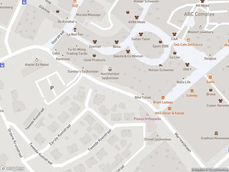 Ambulance met gepaste spoed naar de Marrewijklaan in Spijkenisse