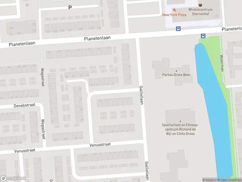 Ambulance met grote spoed naar de Altairstraat in Spijkenisse