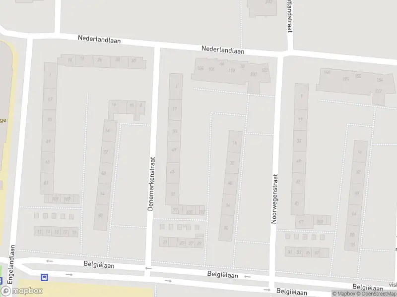 Ambulance met gepaste spoed naar de Muntstraat in Haarlem