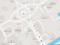 Ambulance met grote spoed naar de Plein 1813 in 's-Gravenhage