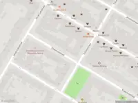 Ambulance met gepaste spoed naar de Erasmusstraat in Rotterdam