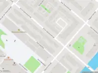 Ambulance met grote spoed naar de Daguerrestraat in Amsterdam