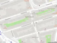 Ambulance met grote spoed naar de Cornelis Anthoniszstraat in Amsterdam