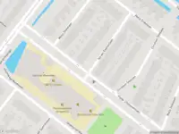 Ambulance met gepaste spoed naar de Isa van Eeghenlaan in Beverwijk