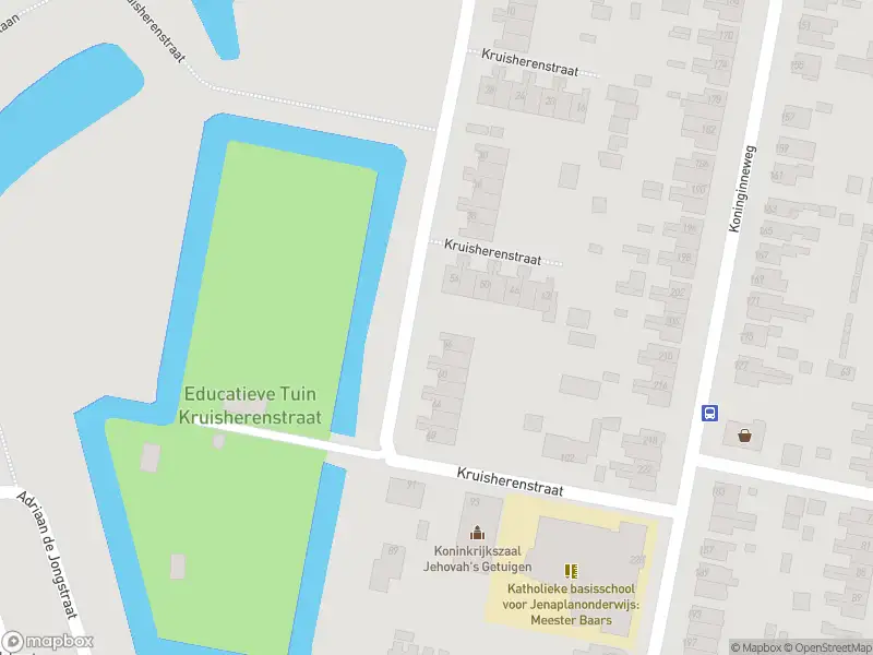 Ambulance met gepaste spoed naar de Kruisherenstraat in Rotterdam