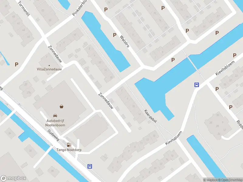 Ambulance met gepaste spoed naar de Kaardebol in Nootdorp