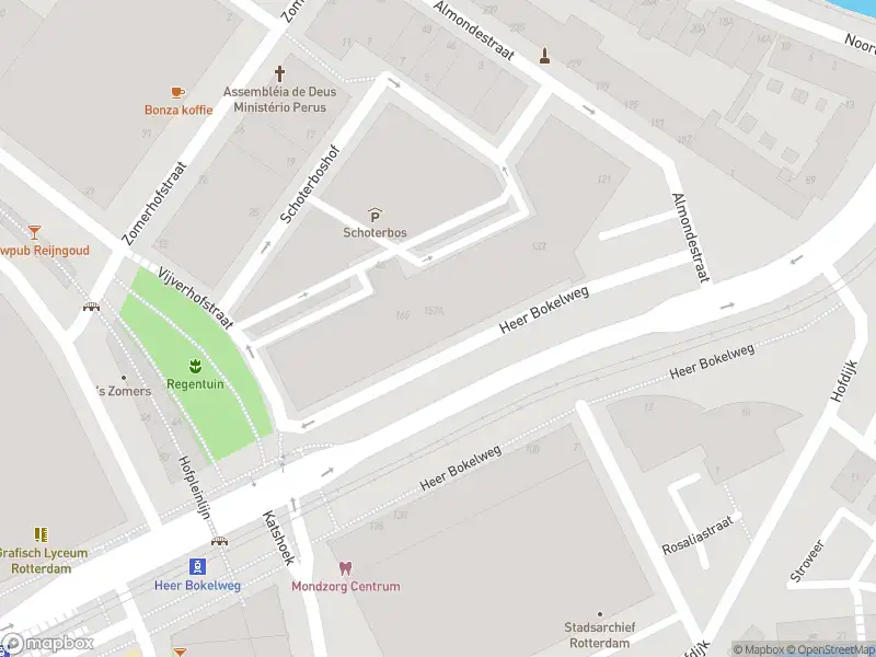 Brandweer met gepaste spoed naar de Heer Bokelweg in Rotterdam