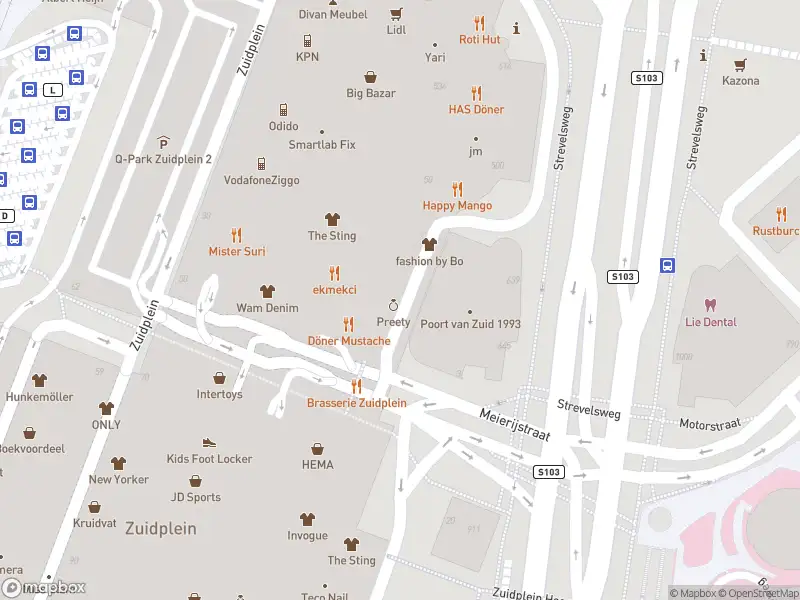 Ambulance met gepaste spoed naar de Meierijstraat in Rotterdam