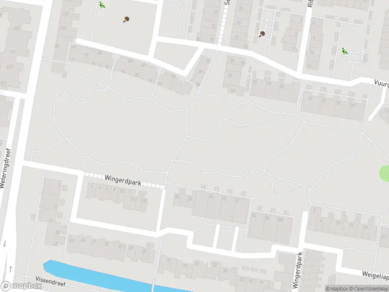 Brandweer met gepaste spoed naar de Weteringdreef in Zoetermeer vanwege afhijsen patient