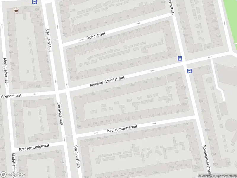 Ambulance met grote spoed naar de Meester Arendstraat in Rotterdam