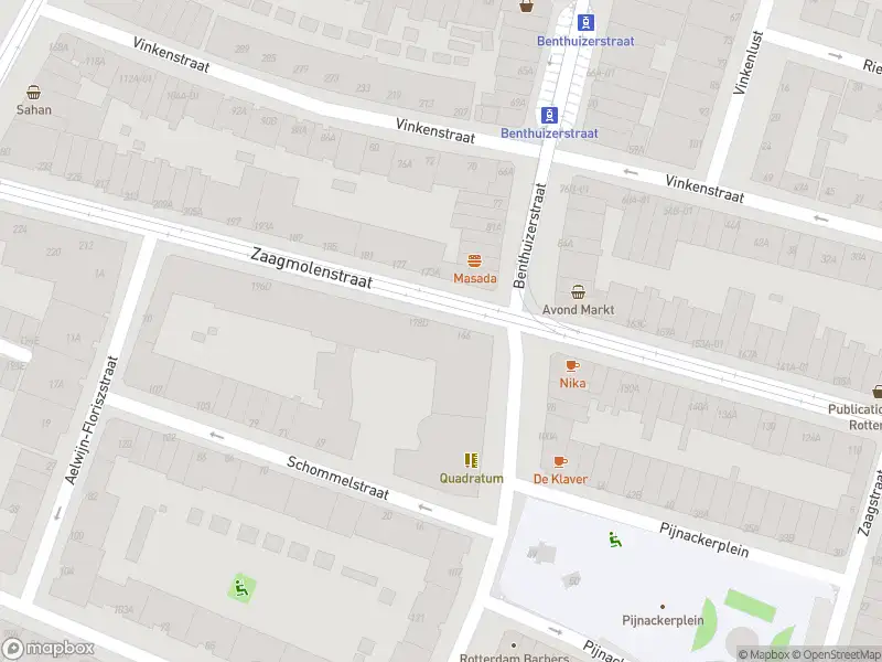 Ambulance met gepaste spoed naar de Zaagmolenstraat in Rotterdam