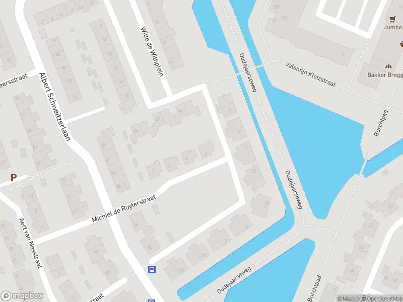 Brandweer met gepaste spoed naar de Burchtpad in Hellevoetsluis