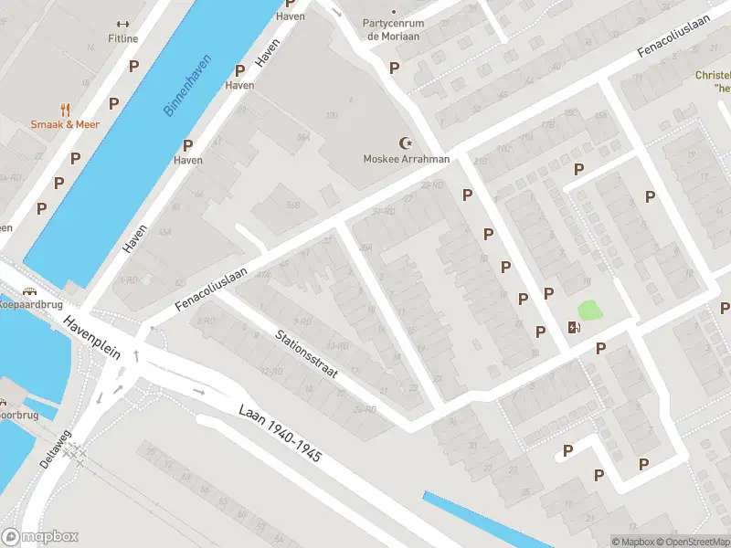 Ambulance met gepaste spoed naar de Piet Heinstraat in Maassluis