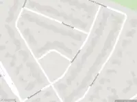 Brandweer met grote spoed naar de Ter Vorseldreef in Helmond vanwege een buitenbrand