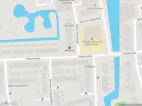 Ambulance met grote spoed naar de Albert Verweijstraat in Alphen aan den Rijn