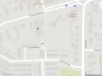 Brandweer met gepaste spoed naar de Raadhuisstraat in Maurik