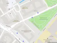 Ambulance met gepaste spoed naar de Kanaalweg in Delft