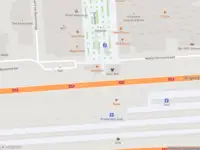 Brandweer met gepaste spoed naar de Zuidplein in Amsterdam